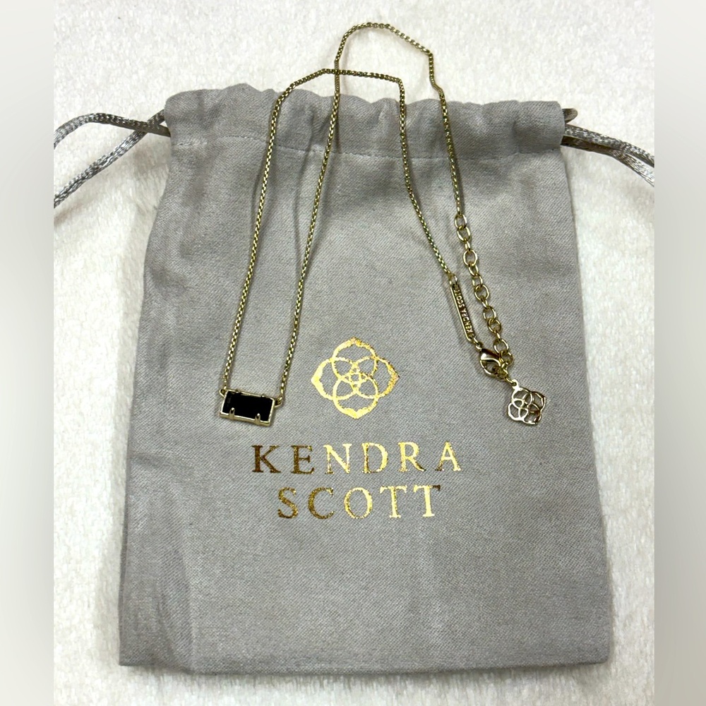 Kendra Scott, Pattie Black Pendant Gold Necklace.